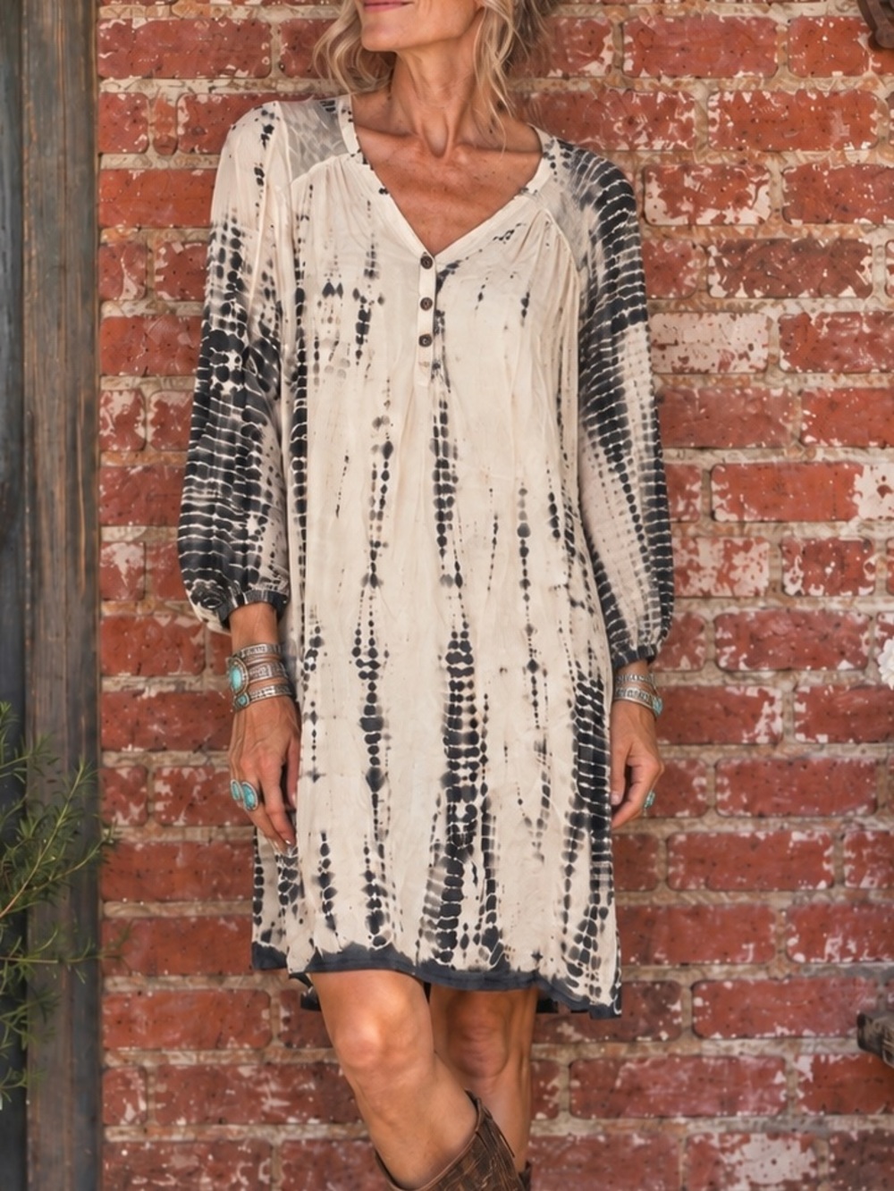 Gypsy 05 100% Silk Tie Dye Boho Dress Medium Made in Hollywood CA